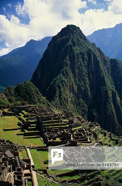 Ruins in front of Machu