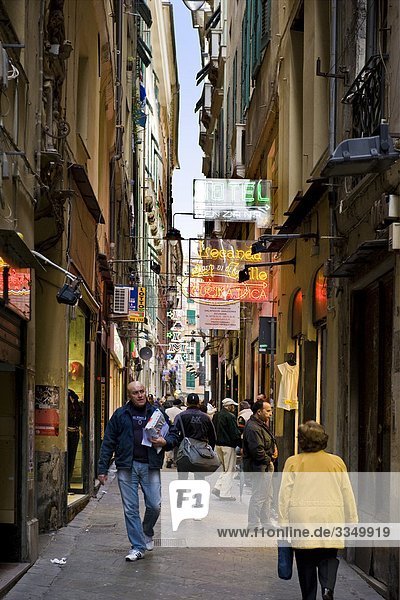 Italy  Liguria  Genoa  carruggi (typical alleys)