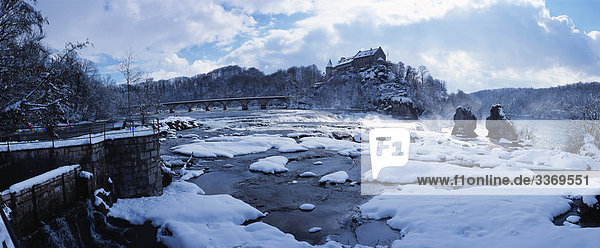 Panorama Landschaftlich schön landschaftlich reizvoll Winter Palast Schloß Schlösser Brücke fließen Fluss Wasserfall Rheinfall Kanton Schaffhausen Schnee Schweiz