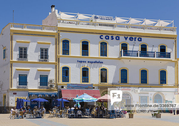 Pavement Cafe in Moulay El-Hassan Platz  Essaouira  Marokko