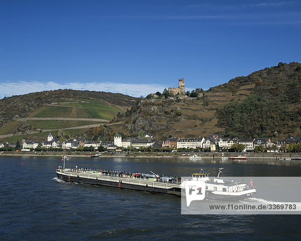 Burg Gutenfels und Rhein  Kaub  Rheinland Pfalz  Deutschland