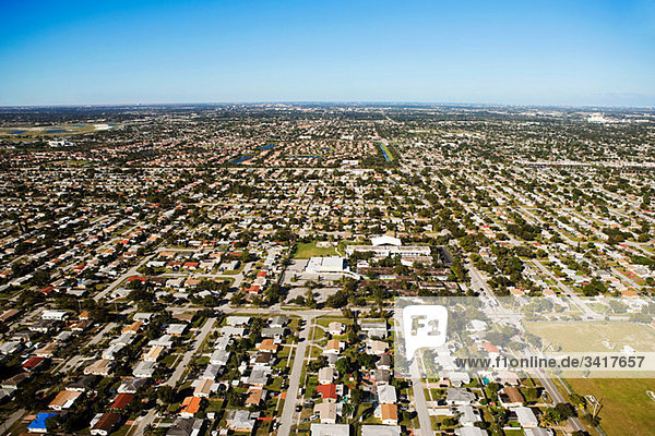Luftaufnahme der Häuser an der Ostküste von Florida