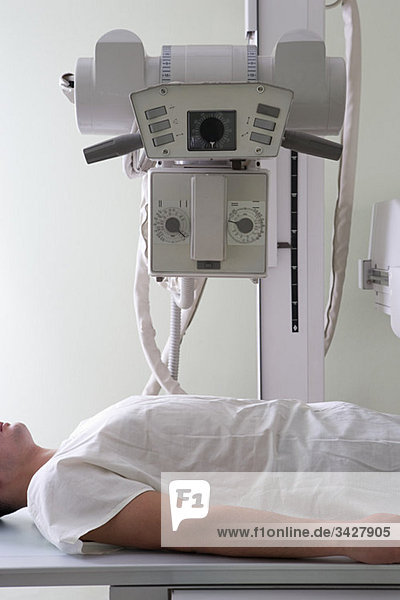 Patient und Röntgengerät