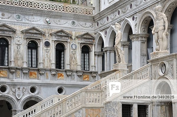 Dogenpalast  Venedig  Italien  Europa