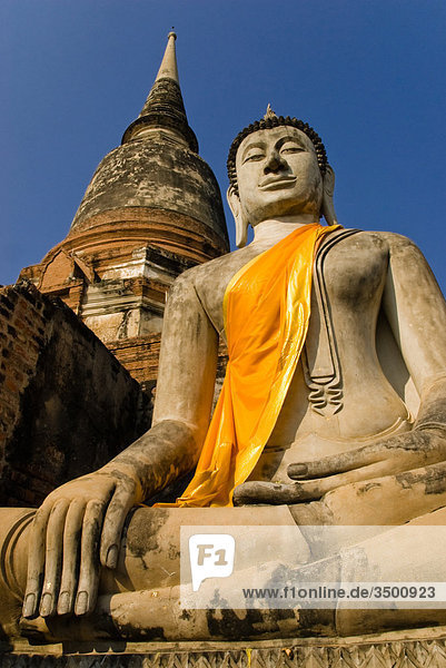 Sitzende Buddhastatue  Wat Yai Chai Mongkhon  Ayuthaya  Thailand