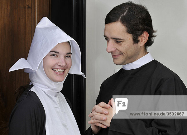 Portrait von Nonne und Priester