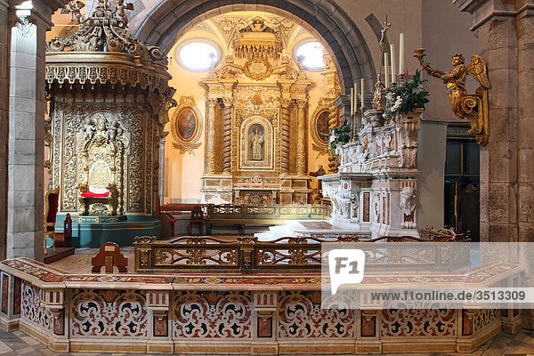 Kathedrale Innenaufnahme Basilikata Italien