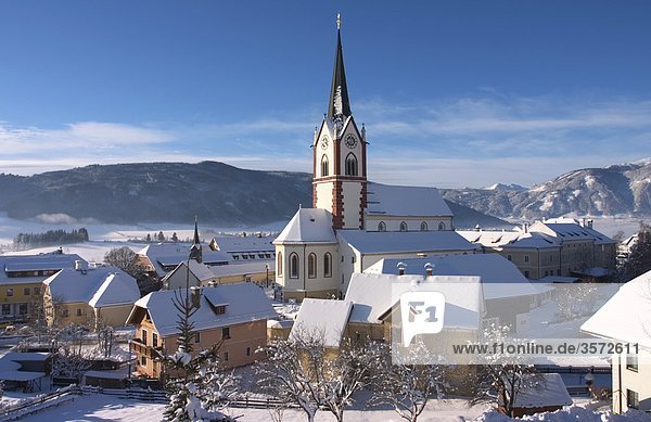 Houses and pilgrimage church in Mariapfarr Austria