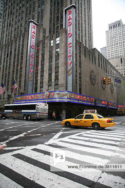 Street scene  New York City  New York State  USA  America