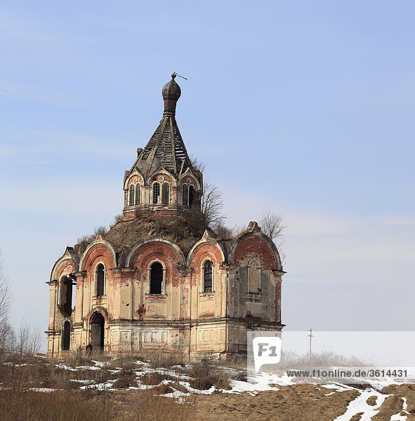 Verlassene  Kirche  Auferstehung  1874  Gurievo  Twer Region  Russland