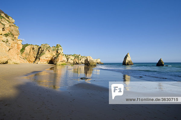 Praia dos Tres Irmaos  Alvor  Algarve  Portugal