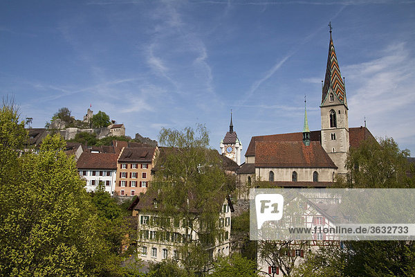 Stadtansicht von Baden mit der Stadtpfarrkirche Maria Himmelfahrt  Kanton Aargau  Schweiz  Europa