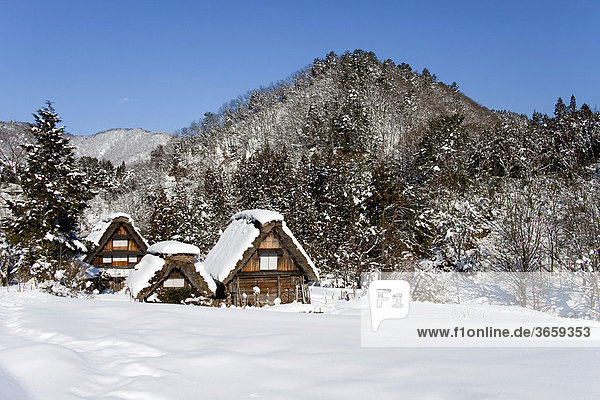 Holzhäuser Schnee Ferienanlage Gifu Japan Asien Holzhäuser