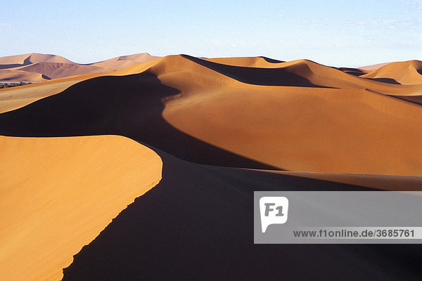 Duenen Landschaft in Sossus Vlei Namibia