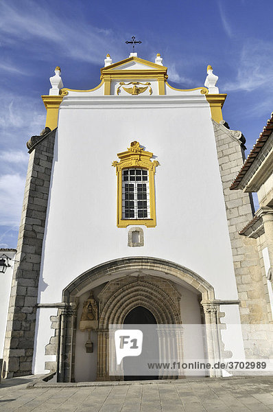 Fassade der Kirche Igreja dos Loios  Evora  UNESCO Welterbe  Alentejo  Portugal  Europa