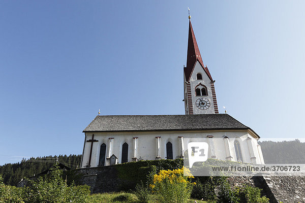 Kirche in St. Lorenzen im Lesachtal  Kärnten  Österreich  Europa