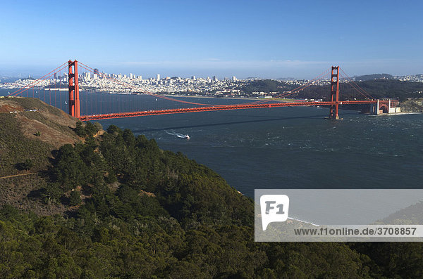 Golden Gate Bridge and the Bay of San Francisco  California  USA