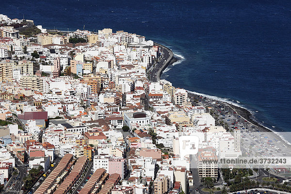 Blick von Mirador de la ConcepciÛn über Santa Cruz de la Palma  La Palma  Kanarische Inseln  Kanaren  Spanien