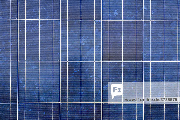 Photovoltaisches System  Solarzellen  Strukturdetail