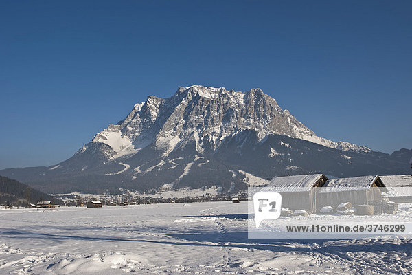View towards Zugspitze mountain and the small town of Ehrwald  Tyrol  Austria  Europe