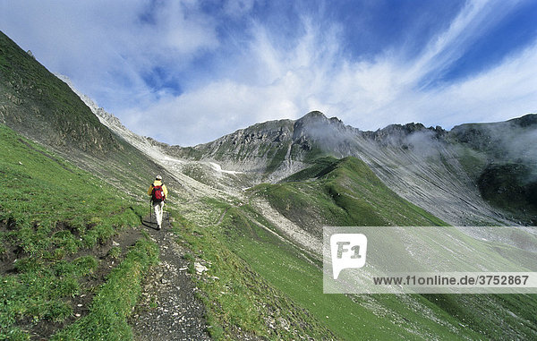 Hiker  Lechtal Alps  Tyrol  Austria  Europe