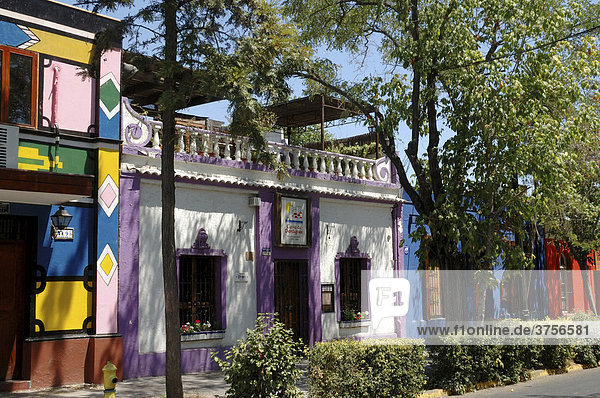 Farbenfrohe Häuser in Chile
