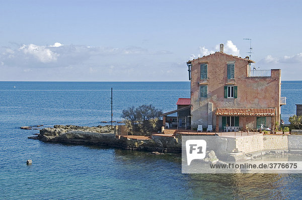Haus nahe dem Meer Zingara Nationalpark  Zingara  Sizilien  Italien