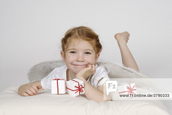Kleiner Engel an Weihnachten