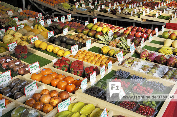 Obst  Viktualienmarkt  München  Bayern  Deutschland
