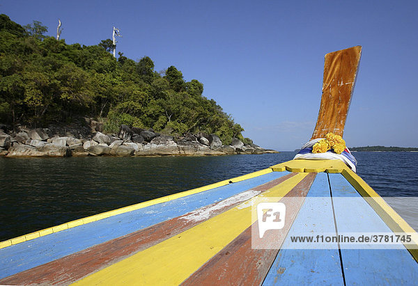 Bow of a longtail boat in front of the coastline of the island Koh Adang inside Tarutao National Park - Andaman Sea   Thailand  Asia