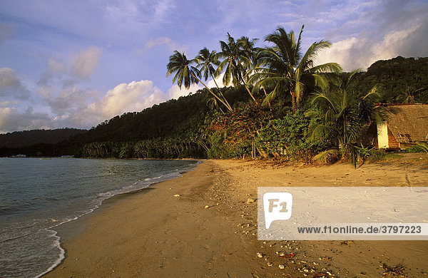 Malaysia Insel Tioman Tekek Strand