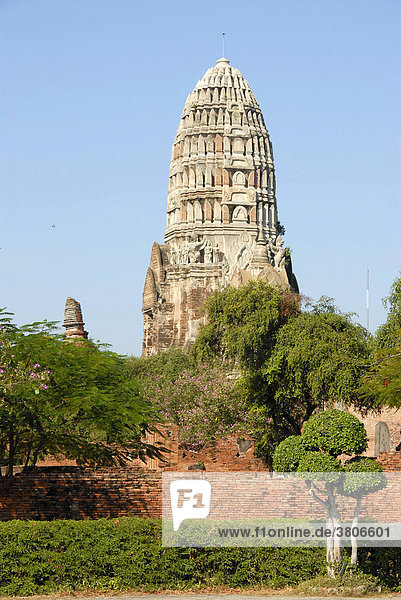 Turm Tempel Wat Ratburana Ayutthaya Thailand
