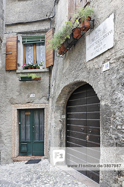 Goethegasse in Malcesine  Gardasee  Italien
