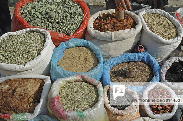 Spice market Uzbekistan