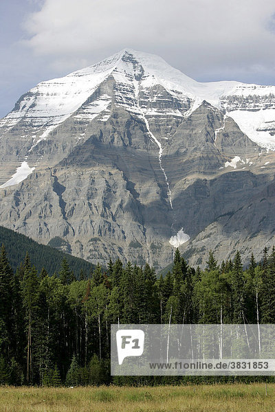 Mount Robson  British Columbia  Canada