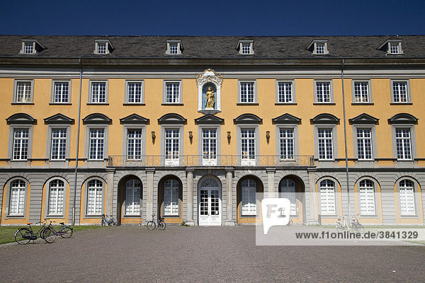 Universität  ehemals Kurfürstliche Residenz  Bonn  Rheinland  Nordrhein-Westfalen  Deutschland  Europa