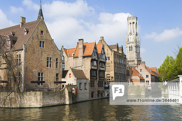 Rozenhoedkaai  historisches Zentrum von Brügge  Unesco Weltkulturerbe  Belgien  Europa