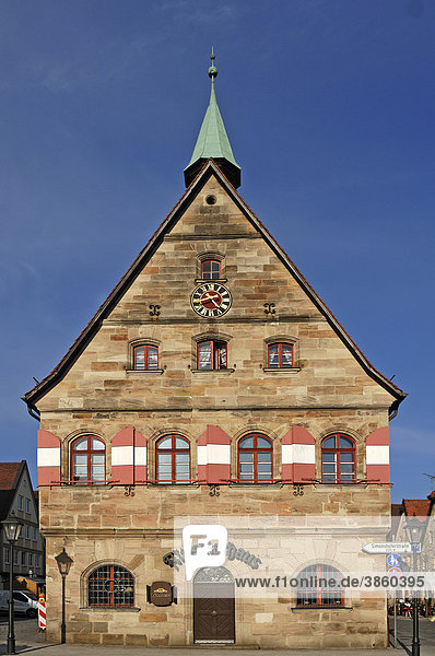 Altes Rathaus am Marktplatz  Marktplatz 1  Lauf an der Pegnitz  Mittelfranken  Bayern  Deutschland  Europa