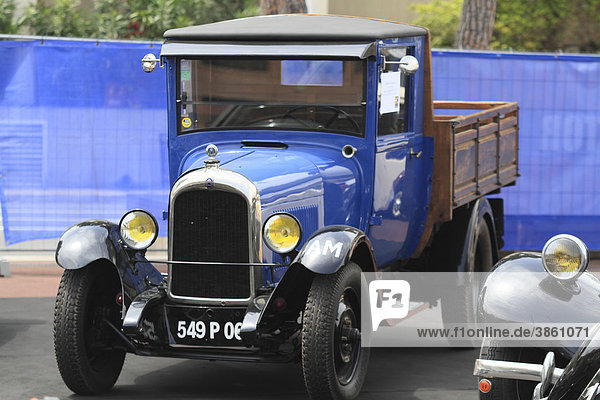 Lastwagen Oldtimer Citroen Monaco Motor Show 2010
