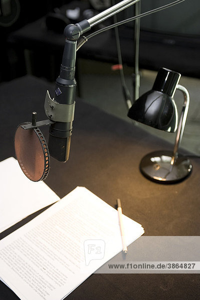 audio  engineering  filter  in  inboard  indoor  indoors  inside  interior  internal  microphone  Microphone  microphones  mike  mikes  nobody  photo  pop  recording  sound  studio  studios  technic  technical  technology  with