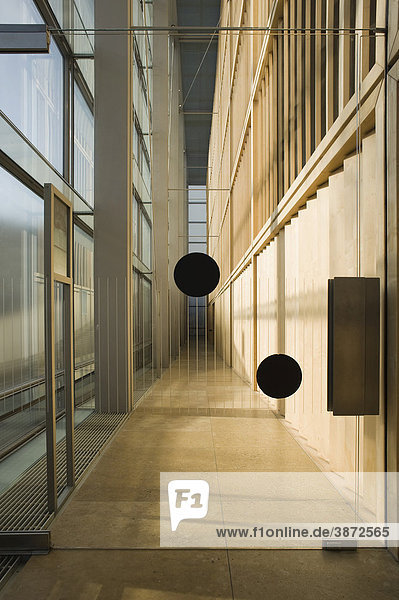 2000 Allmann Architekten Architektur Bau Bauten Bauwerk Bauwerke bayerisch bayerische bayerischer bayerisches Bayern bayrisch bayrische bayrischer bayrisches BRD Bundesrepublik Christentum christlich christliche christlicher christliches Detail Details deutsch deutsche deutscher deutsches Deutschland europäisch europäische europäischer europäisches Europa europaeisch europaeische europaeischer europaeisches Gänge Gaenge Gang Gebäude Gebaeude gebaut Gläser gläsern gläserne gläserner gläsernes Glaeser glaesern glaeserne glaeserner glaesernes Glas Glastür Glastüren Glastuer Glastueren Glaube glauben Herz innen Innenansicht Innenansichten Innenarchitektur Innenaufnahme Jesu katholisch katholische Katholische katholischer katholisches Kirche Kirchen München menschenleer modern moderne moderner modernes Muenchen niemand Oberbayern Pfarrkirche Pfarrkirchen römisch religiös religiöse religiöser religiöses religioes religioese religioeser religioeses Religion roemisch Süddeutschland Sakralbau Sakralbauten Sattler Sueddeutschland Tür Türen Tuer Tueren Wappner