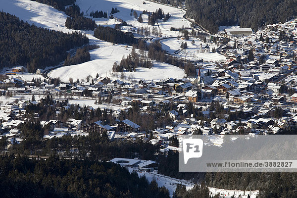 Ausblick von Rosshütte  1760m  auf Seefeld  Tirol  Österreich  Europa