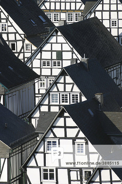Fachwerkhäuser in der Altstadt von Freudenberg  Lahntal  Nordrhein-Westfalen  Deutschland  Europa