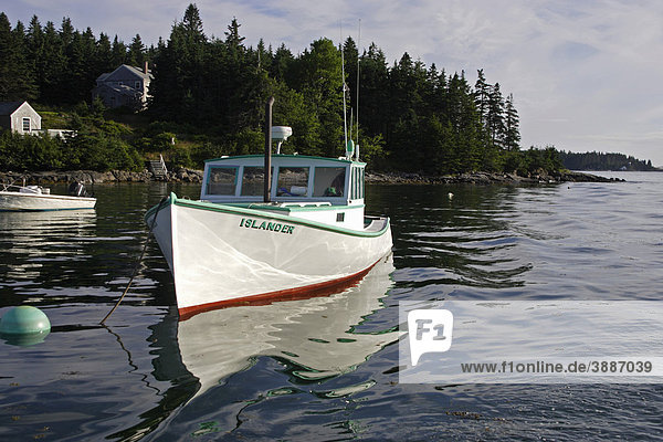 Hummerfischer  Isle au Haut  Arcadia National Park  Küste von Maine  New England  USA
