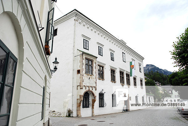 Das Kammerhof Museum im mittelalterlichen Salzamtgebäude  Bad Aussee  Ausseerland  Totes Gebirge  Salzkammergut  Steiermark Alpen  Österreich  Europa