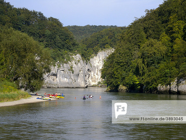 Felsen  Boote  Donaudurchbruch bei Weltenburg  Naturpark Altmühltal  Bayern  Deutschland  Europa