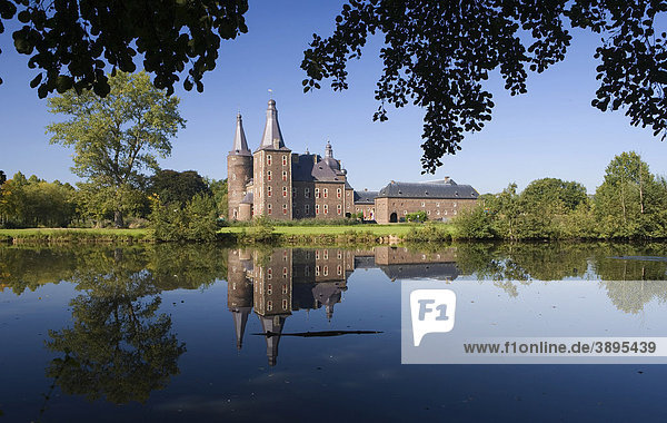 Schloss Hoensbroek in Heerlen  Niederlande  Europa