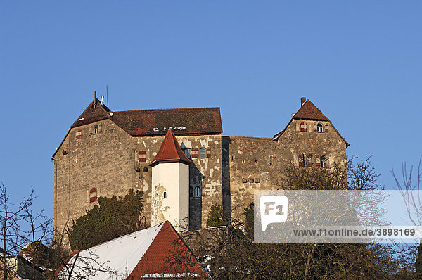 Burg Hiltpoltstein  11. Jhd.  im Winter  Hiltpoltstein  Oberfranken  Bayern  Deutschland  Europa