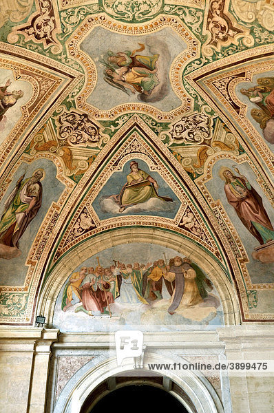 Ceiling frescoes in the portico of the Loggia delle Benedizioni  San Giovanni Basilica in Laterano  Rome  Lazio  Italy  Europe