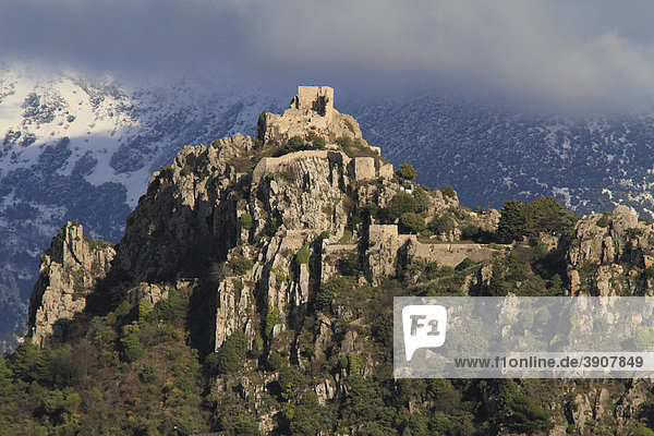 Ruinen der Burg Sainte AgnËs  höchstgelegenes Bergdorf am Mittelmeer  DÈpartement Alpes Maritimes  RÈgion Provence Alpes CÙte d'Azur  Südfrankreich  Frankreich  Europa